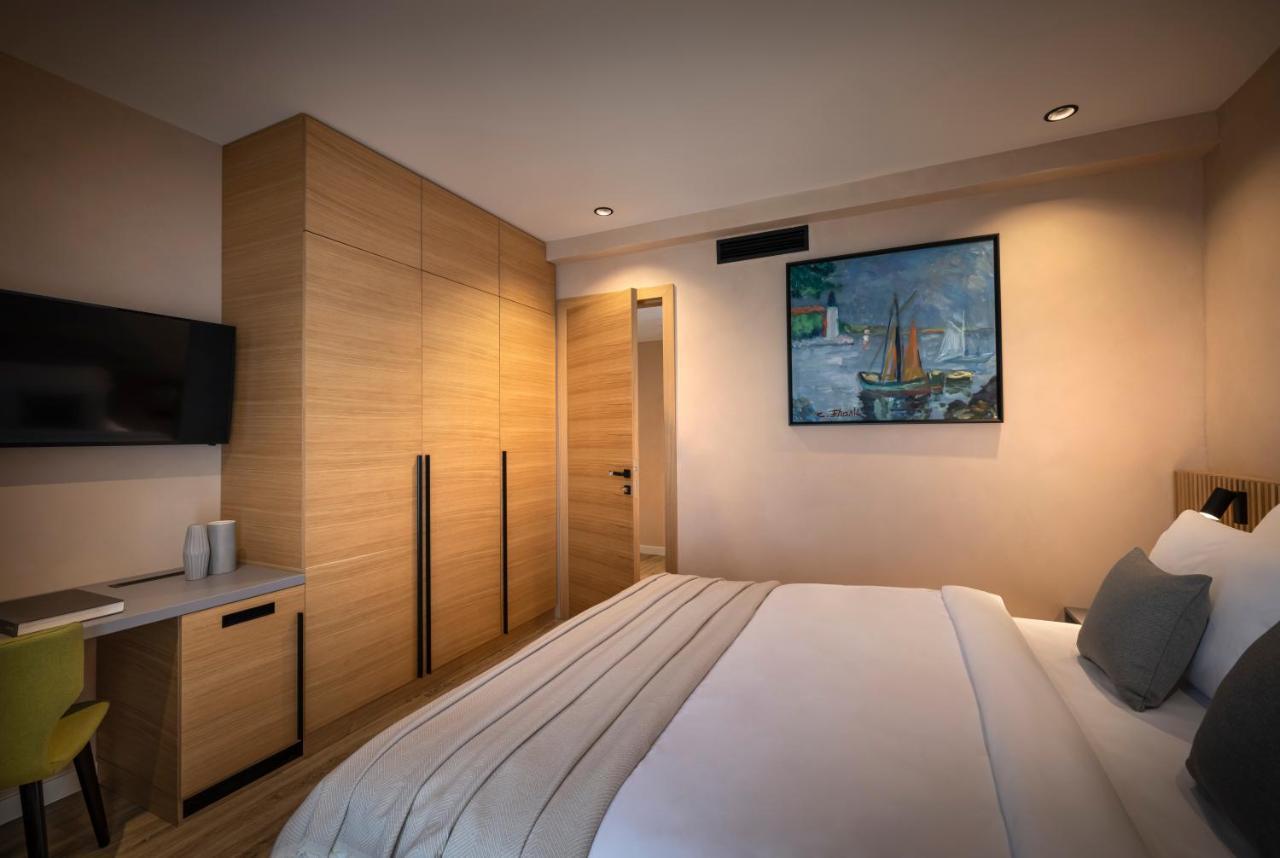 Dunatovi Dvori Heritage Hotel Preko Luaran gambar